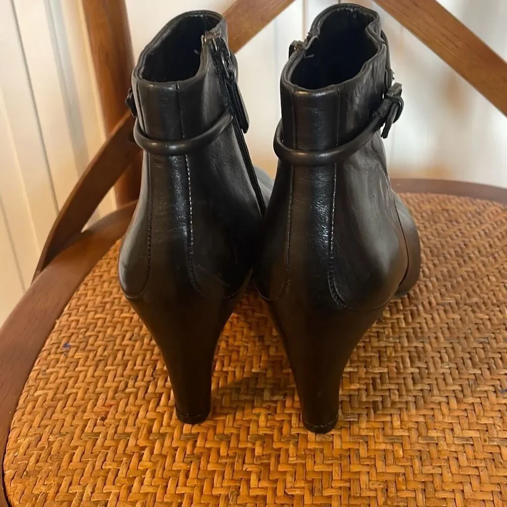 Ecco Black Ankle Boots - Picture 4 of 10